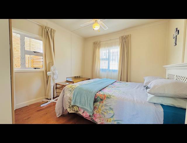 3 BEDROOM HOUSE FOR SALE IN HARTENBOS CENTRAL